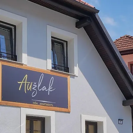 Auzlak Hisa, Apartments. Luce Exterior photo